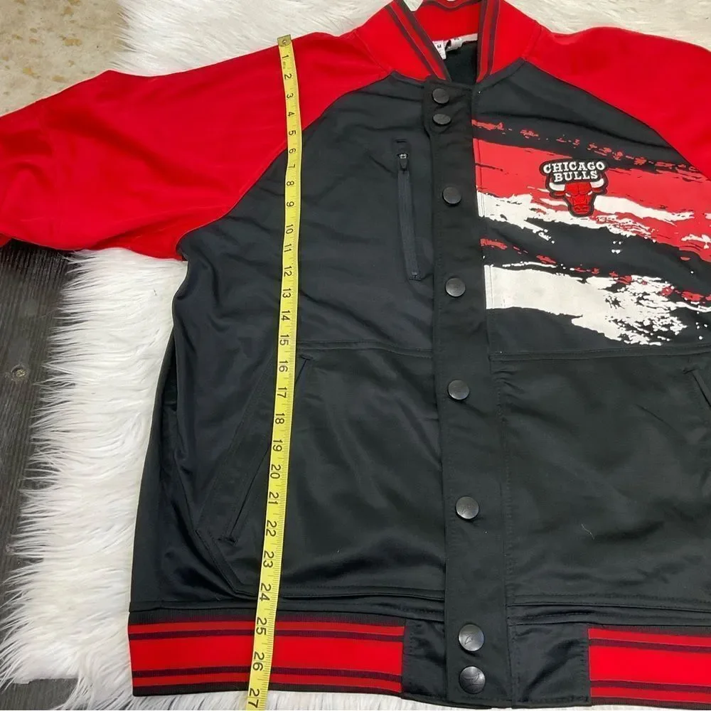 Zipway NBA Chicago Bulls Basketball Zip Up Bomber Sweatshirt Jacket Red Black M